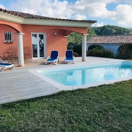 Superbe Avec Piscine Vue Mer, Proche Villa *