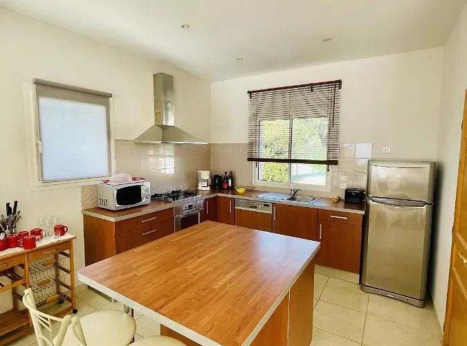 Superbe Avec Piscine Vue Mer, Proche Et Porticcio וילה *