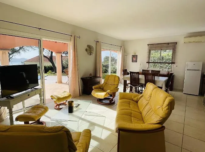 Superbe Avec Piscine Vue Mer, Proche Et Porticcio וילה *